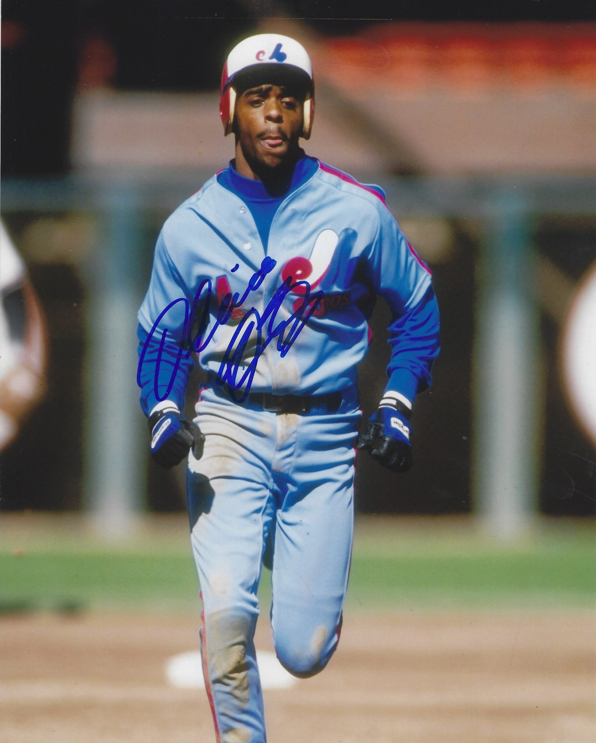 AUTOGRAPHED DELINO DESHIELDS 8x10 Montreal Expos Photo - Main Line  Autographs