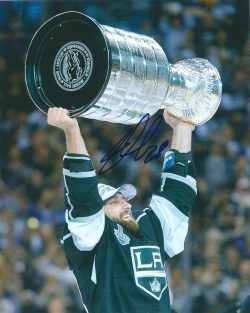 Autographed JARRETT STOLL 8x10 Los Angeles Kings Photo