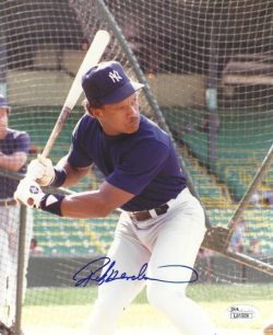 Autographed RICKEY HENDERSON 8X10 New York Yankees photo JSA