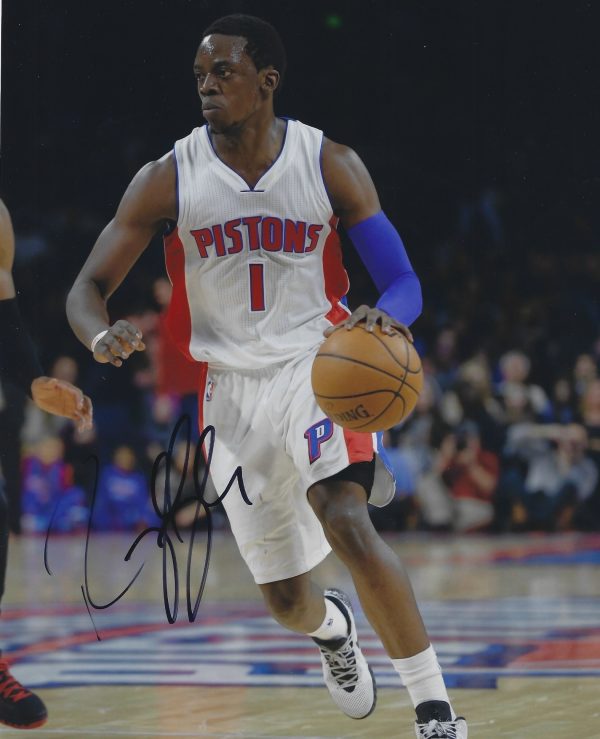 Autographed REGGIE JACKSON 8X10  Detroit Pistons Photo