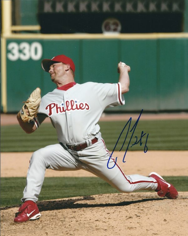 AUTOGRAPHED AARON FULTZ 8X10 Philadelphia Phillies Photo