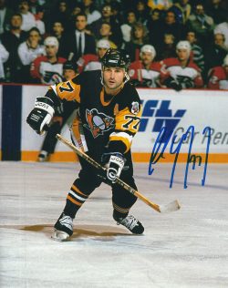 Autographed  PAUL COFFEY 8x10 Pittsburgh Penguins Photo