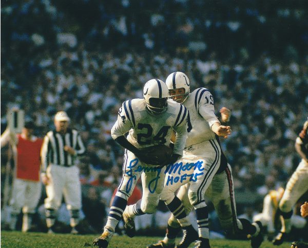 Autographed LENNY MOORE 8X10 Baltimore Colts photo