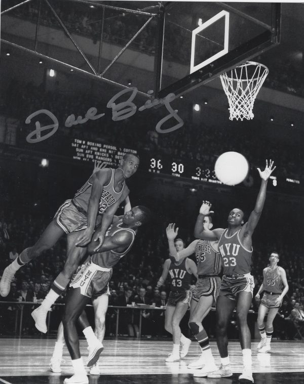 Autographed  DAVE BING Syracuse Orangemen 8x10 Photo