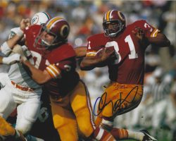 Autographed CHARLIE HARRAWAY 8x10 Washington Redskins Photo