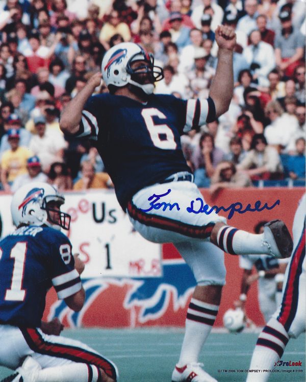 Autographed TOM DEMPSEY 8X10 Buffalo Bills Photo