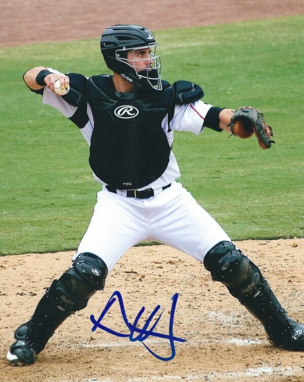 AUTOGRAPHED AUSTIN HEDGES 8X10 San Diego Padres photo