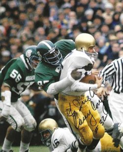 Autographed LARRY CONJAR 8X10 Notre Dame Photo