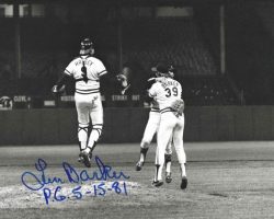 AUTOGRAPHED LEN BARKER 8X10 Cleveland Indians Photo