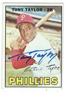 Autographed TONY TAYLOR Philadelphia Phillies 1967 Topps Card