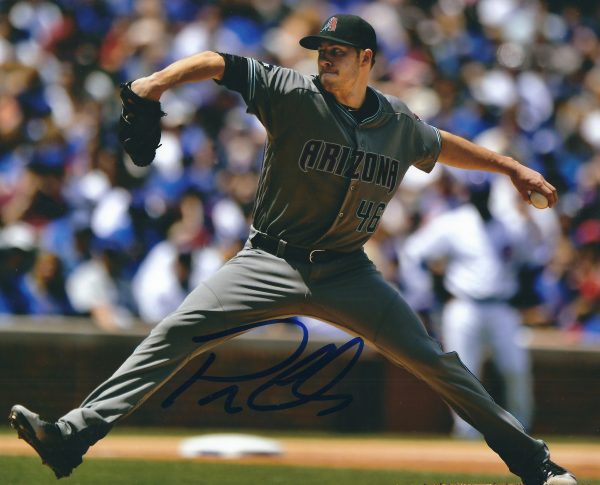 Autographed PATRICK CORBIN 8X10 Arizona Diamondbacks Photo