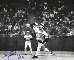 AUTOGRAPHED  SAMMY STEWART 8X10 Baltimore Orioles Photo