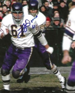 Autographed  LARRY BOWIE 8X10 Minnesota Vikings Photo