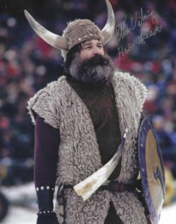 Autographed HUB MEEDS  8X10 Minnesota Vikings Photo
