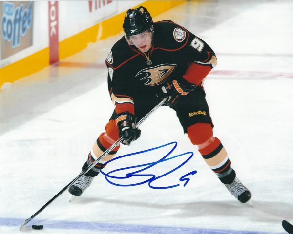 Autographed BOBBY RYAN 8X10 Anaheim Ducks Photo