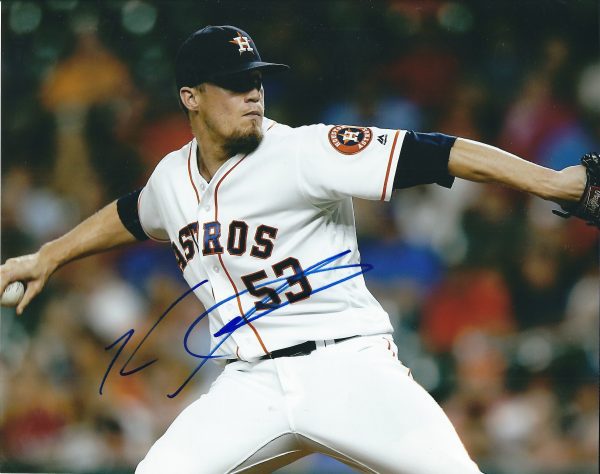 AUTOGRAPHED KEN GILES 8X10 Houston Astros Photo