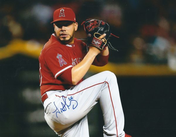 AUTOGRAPHED JOSE ALVAREZ 8X10 Los Angeles Angels Photo
