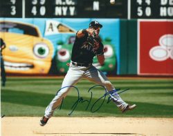 AUTOGRAPHED DEREK DIETRICH 8X10 Miami Marlins Photo