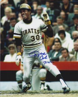 Autographed DAVE CASH "71 WSC" 8X10 Pittsburgh Pirates Photo