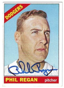 Autographed PHIL REGAN Los Angeles Dodgers 1966 Topps Card