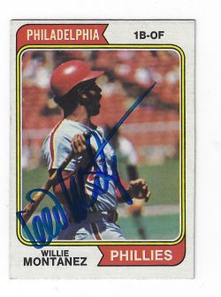 Autographed WILLIE MONTANEZ 1974 Topps  Card