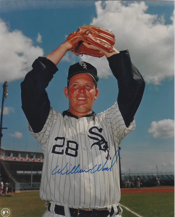 AUTOGRAPHED WILBUR WOOD 8X10 Chicago White Sox Photo