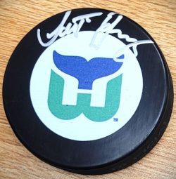 Autographed SCOTT YOUNG Hartford Whalers Hockey Puck