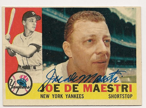Autographed JOE DEMAESTRI 1960 Topps Card