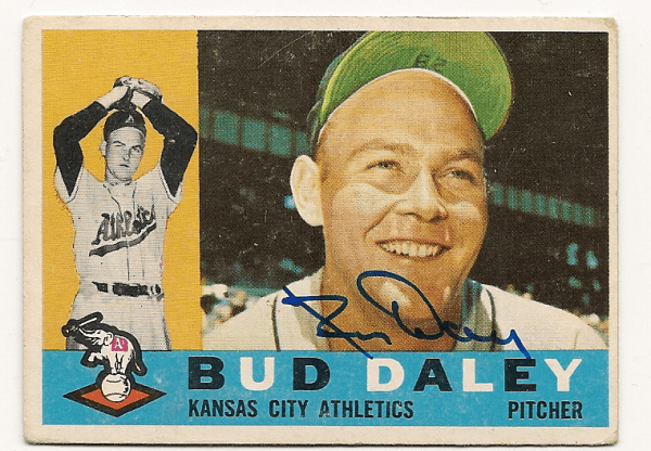 Autographed BUD DALEY 1960 Topps Card