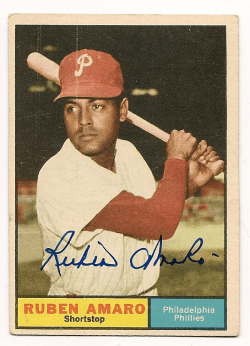 Autographed RUBEN AMARO 1961 TOPPS Card