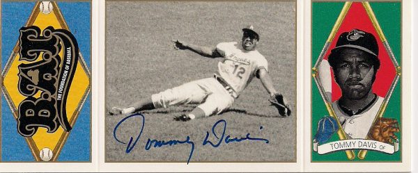 Autographed 1993 TOMMY DAVIS Upper Deck BAT card