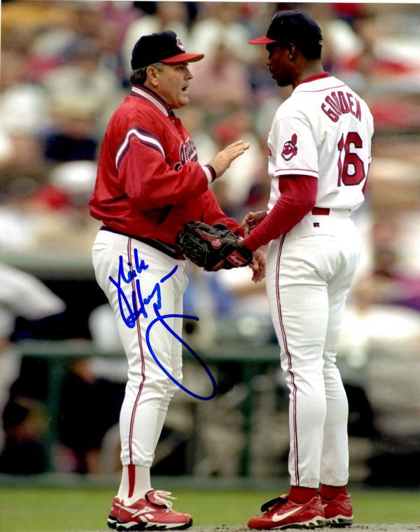 AUTOGRAPHED MIKE HARGROVE 8X10 Cleveland Indians Photo