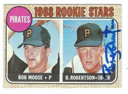 Autographed BOB ROBERTSON 1968 Topps Card
