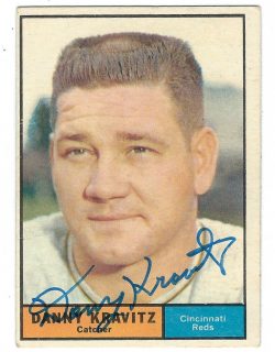 Autographed DANNY KRAVITZ 1961 TOPPS Card
