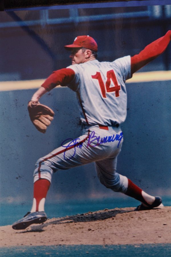 Autographed JIM BUNNING 11 X 14 Philadelphia Phillies photo