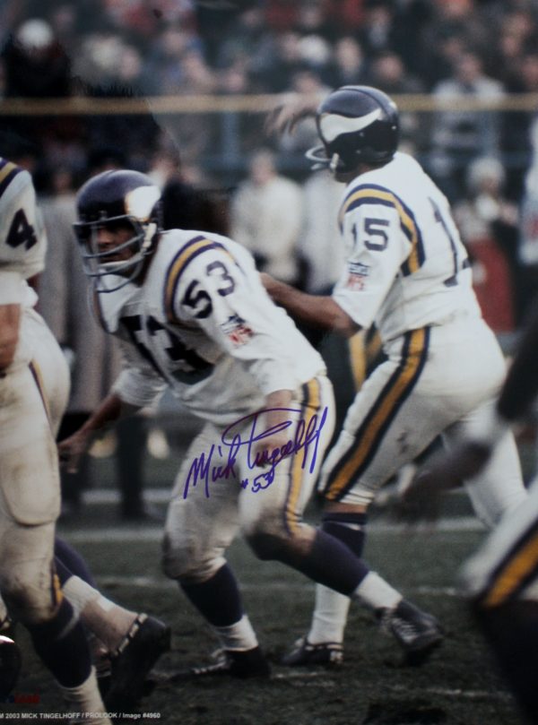 Autographed Mick Tingelhoff 16x20 Minnesota Vikings Photo with COA