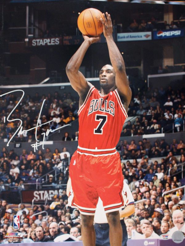 Autographed Ben Gordon Chicago Bulls 16x20 photo w/COA