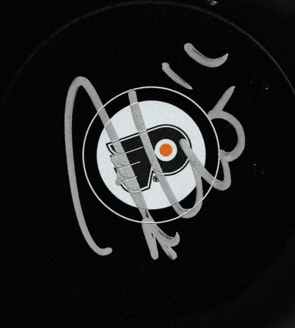 Autographed  MICHAEL RAFFL Philadelphia Flyers Hockey Puck
