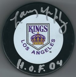 Autographed LARRY MURPHY Los Angeles Kings Hockey Puck