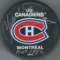 AUTOGRAPHED YVAN COURNOYER Montreal Canadiens Puck