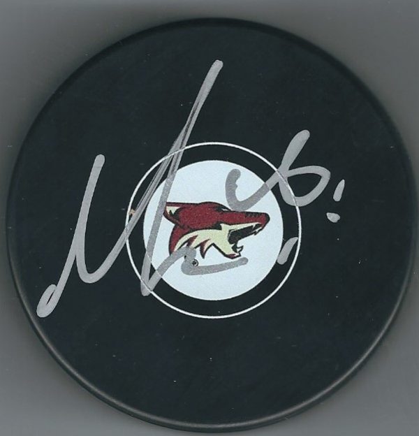 Autographed MAX DOMI Arizona Coyotes Hockey Puck