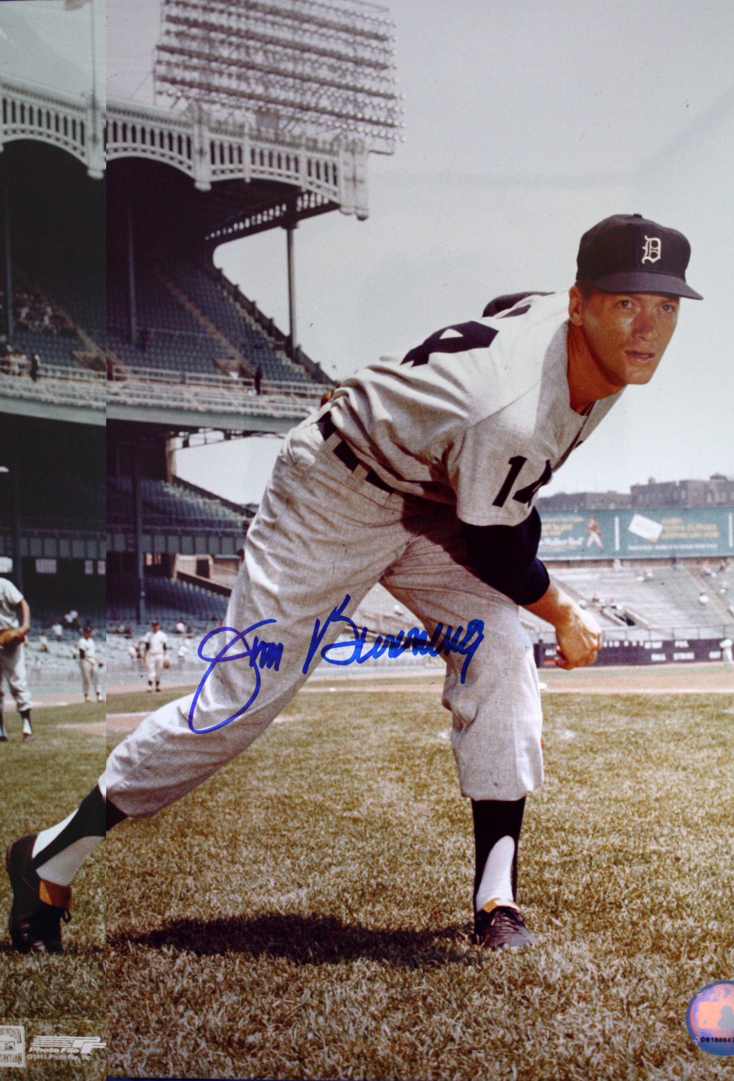 Autographed JIM BUNNING 11X14 Detroit Tigers photo - Main Line Autographs