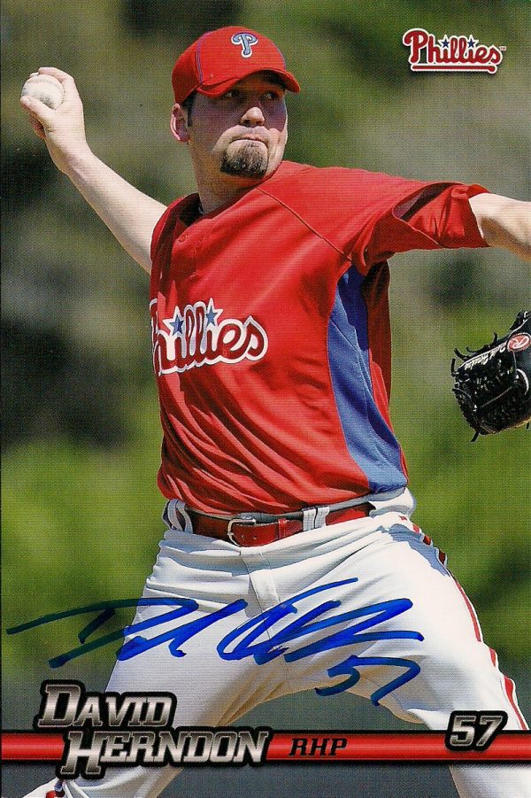 Autographed DAVID HERNDON 2010   Phillies Post card