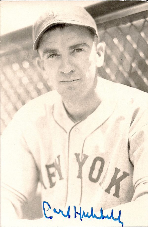 Autographed CARL HUBBELL  BW Rowe Post Card