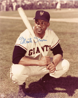 AUTOGRAPHED 16 x 20 MONTE IRVIN NEW YORK GIANTS Photo