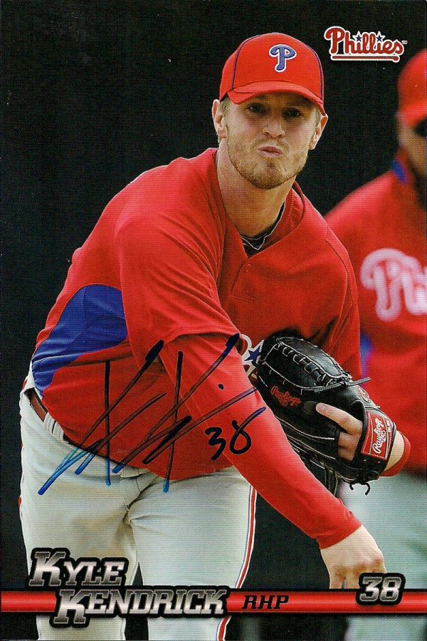Autographed KYLE LENDRICK 2010  Phillies Post card