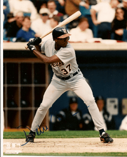 AUTOGRAPHED  photo DEVI CRUZ Detroit Tigers