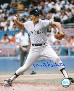 AUTOGRAPHED PHIL NIEKRO 8x10 New York Yankees Photo