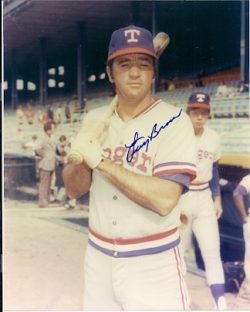 AUTOGRAPHED  photo LARRY BROWN Texas Rangers