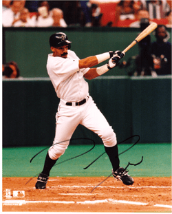 AUTOGRAPHED DEREK BELL 8x10 Houston Astros Photo